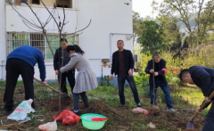 三台县新生中学党支部组织开展义务植树主题活