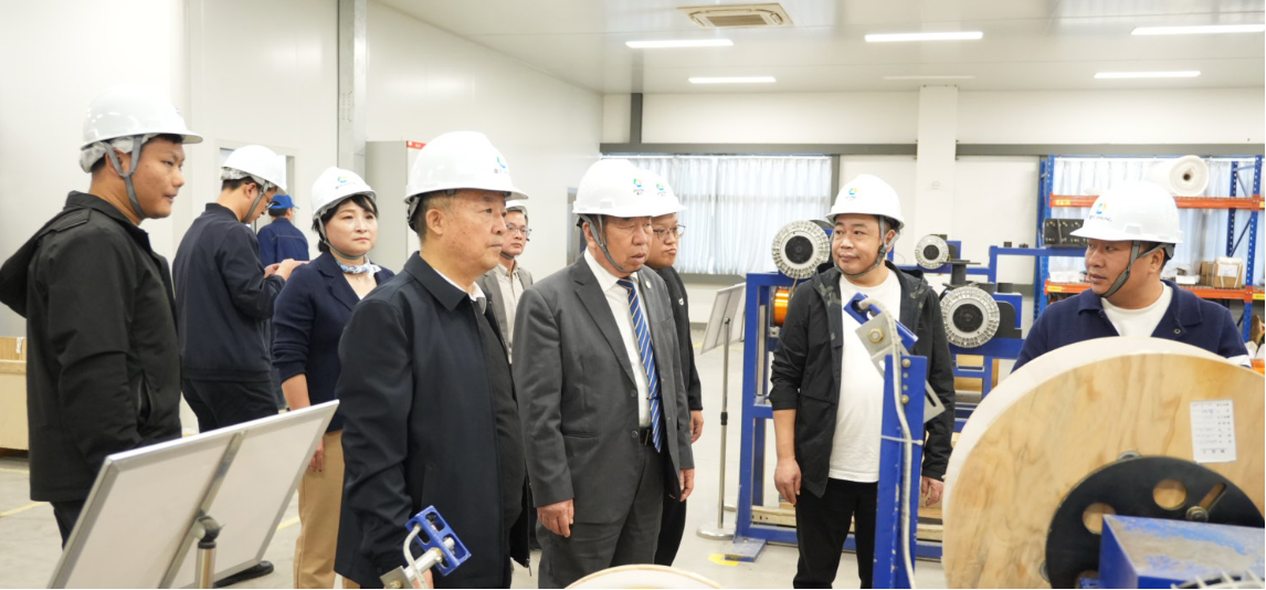 ���ռ���