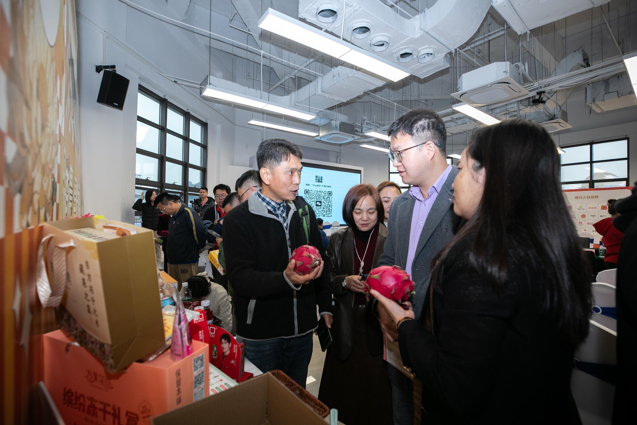 �ɹ��̻����Խ�Ǣ̸��