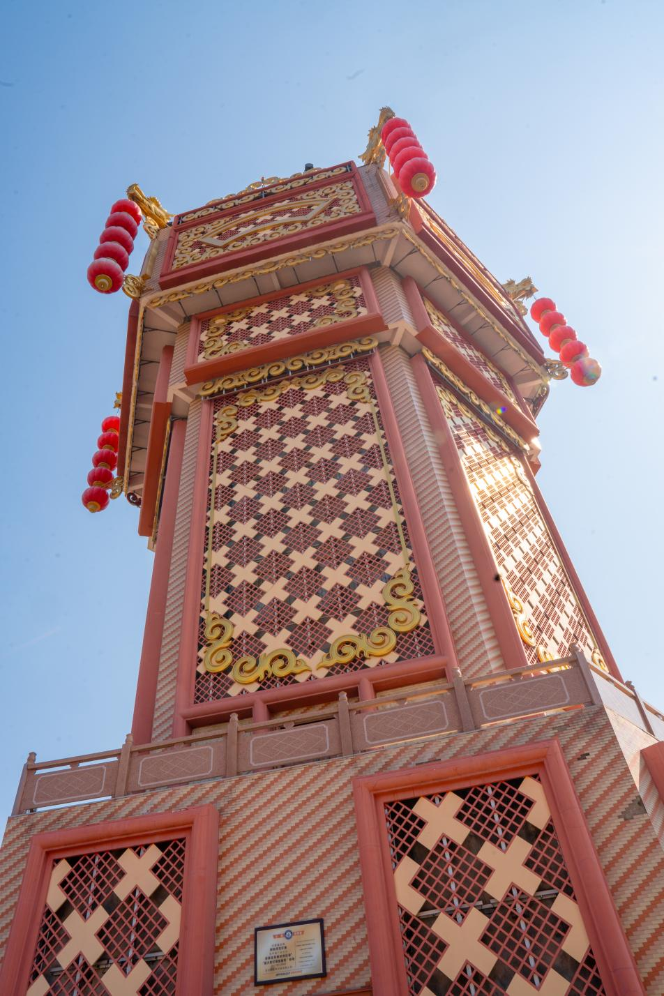 ����������Ļ���ҵ԰�ڣ���־�Խ���������¥������˹�����¼���������ͽ���������ѧǱ ��